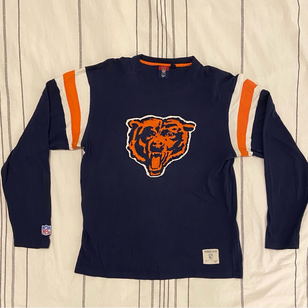 Vintage-style NFL Gridiron Classic Reebok Chicago Bears Long Sleeve.